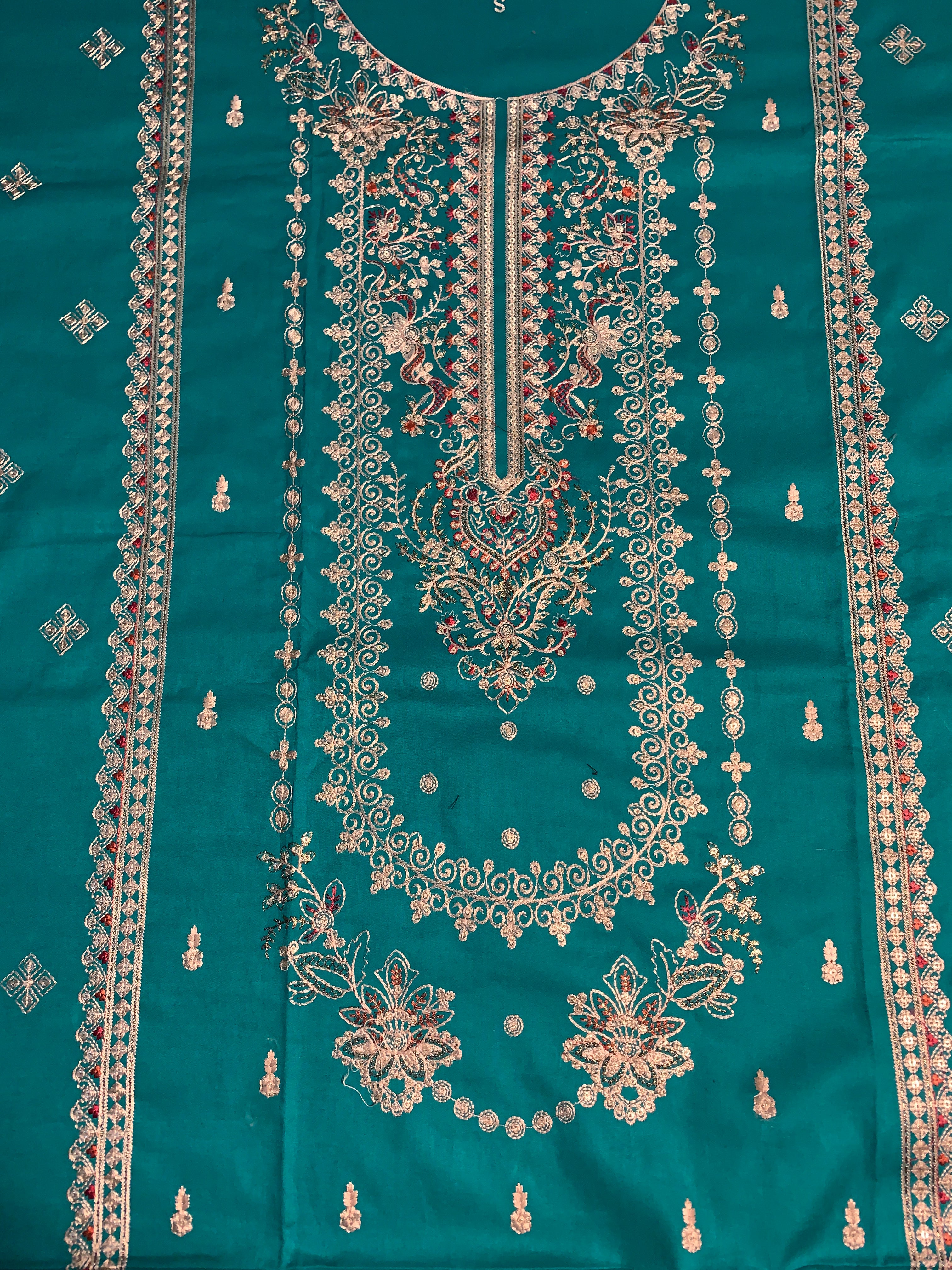 Luxury Lawn - Embroidered 2-Pc Suit - Limited Edition - HCEL03