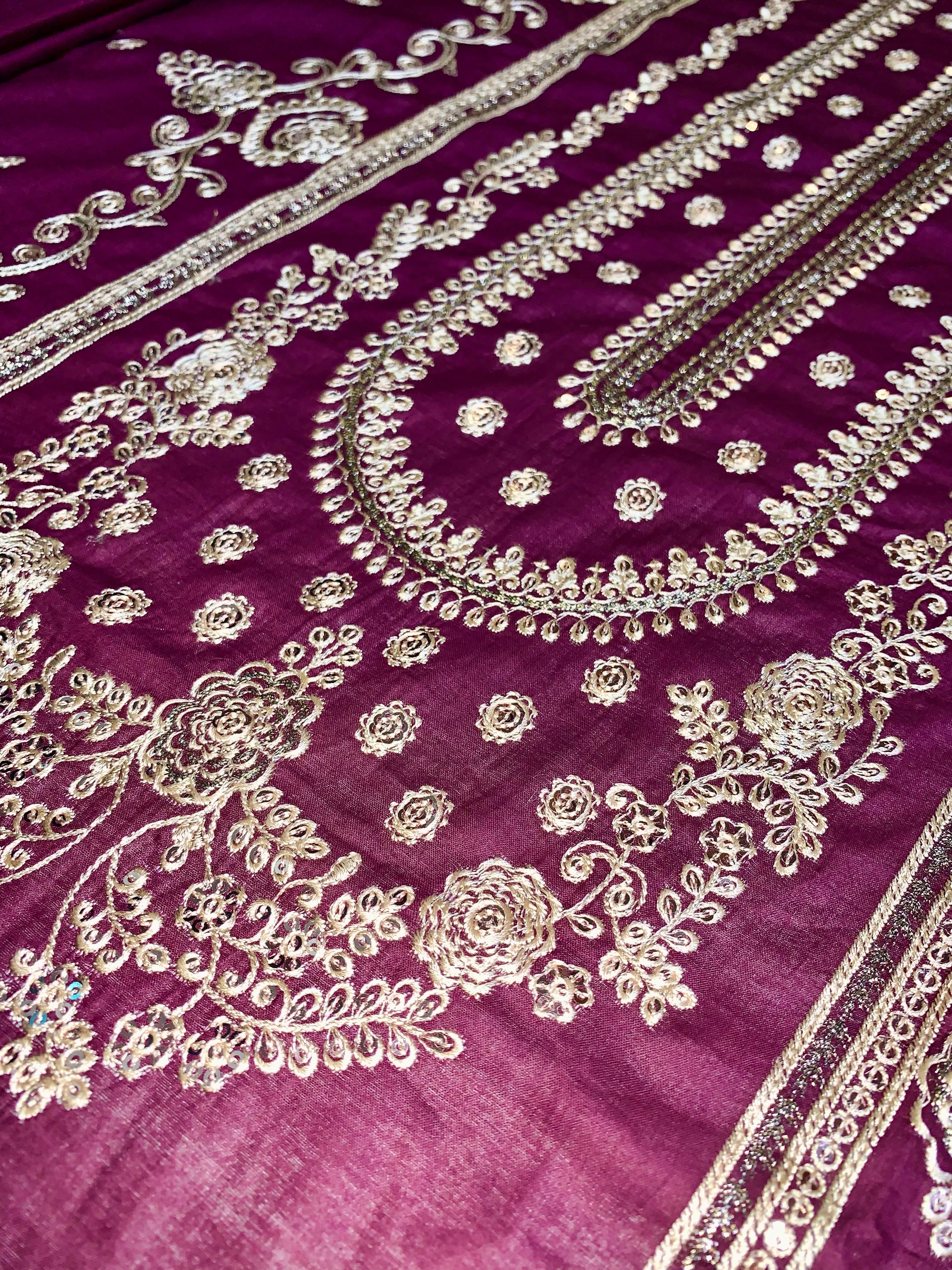 Luxury Lawn - Embroidered 2-Pc Suit - Limited Edition - HCEL02