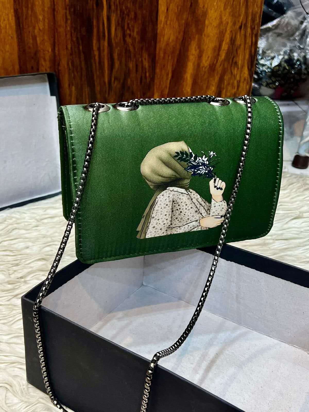 Hijabi Girl Shoulder Bag (Limited Edition)