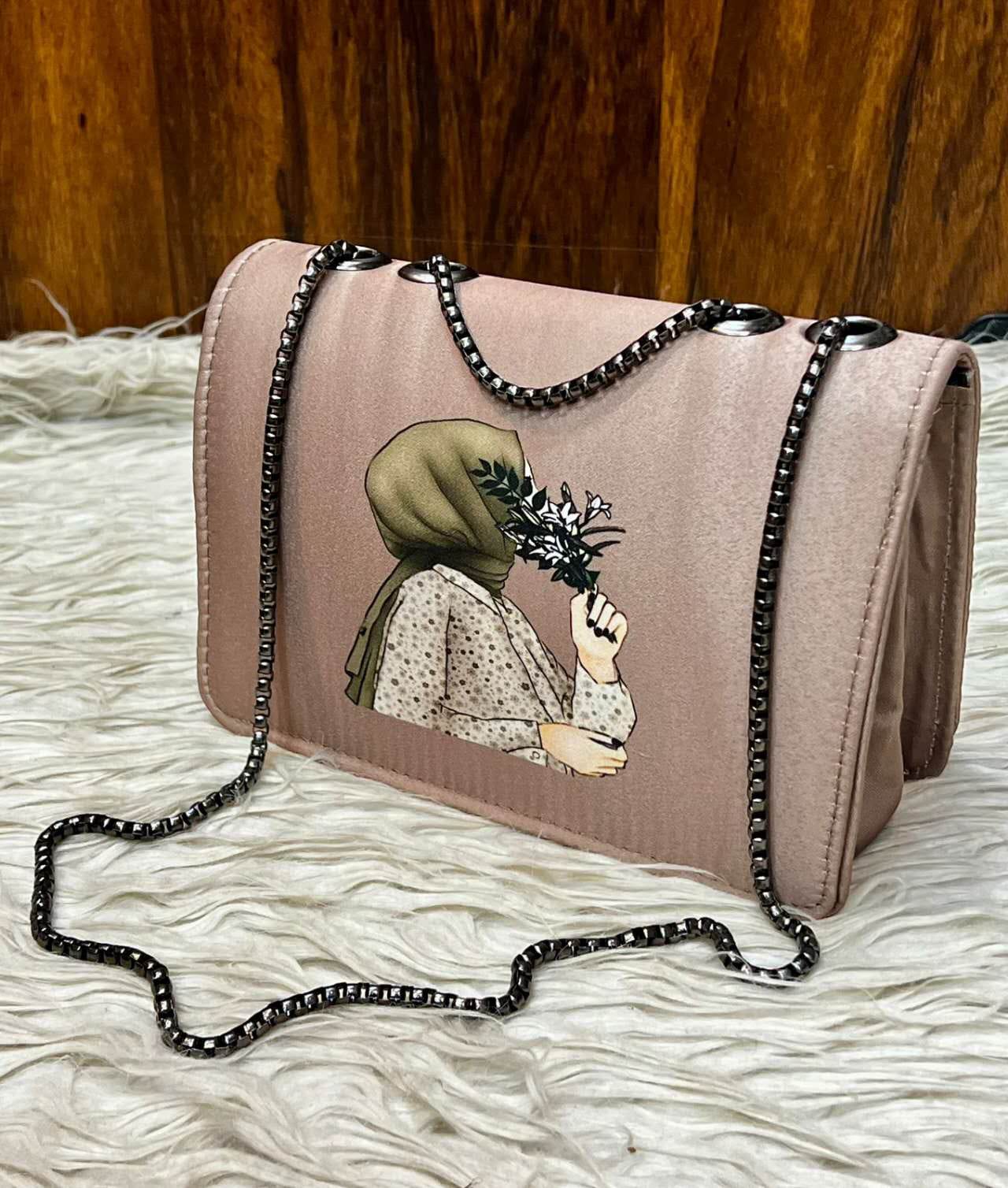 Hijabi Girl Shoulder Bag (Limited Edition)